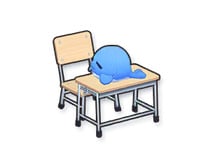  アビドス教室のクジラ人形が置かれた机